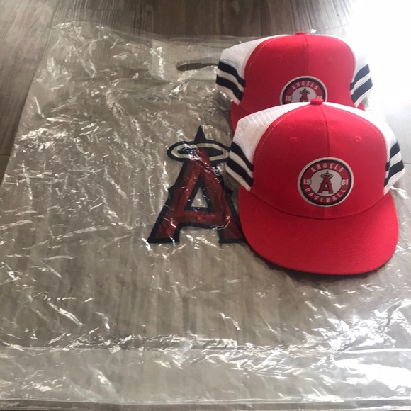 Angels Hat - Picture 1 of 1